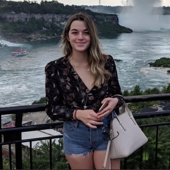 Patterned Cropped Blouse - Picture 3 of 3